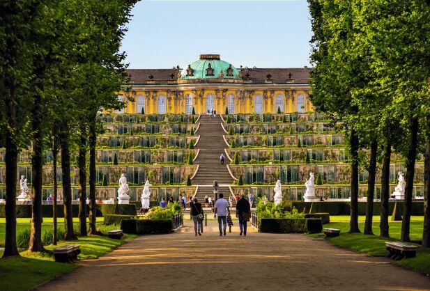 schloss-sanssouci-potsdam