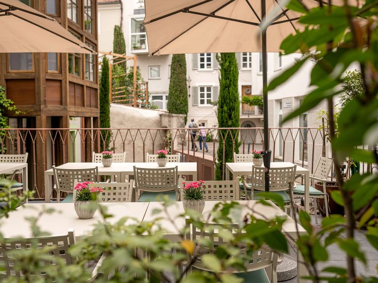 breakfast_terrace_03_&copy;Steinach Townhouse_picture by Giovanni De Sandre