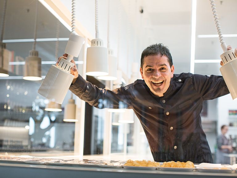 Matteo Ferrantino versprüht in der Küche des Biancs pure Lebensfreude matteo-ferrantino-bianc-hamburg