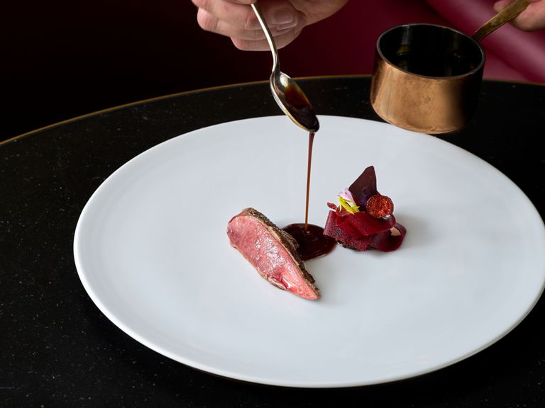 Alois Dallmayr Fine Dining: Rote Rübe, Blutwurst