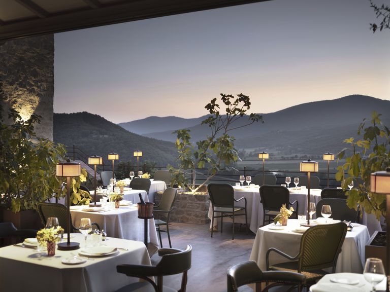 Hotel Castello di Reschio - Ristorante Al Castello - The terrace at sunset Hotel Castello di Reschio - Ristorante Al Castello - The terrace at sunset