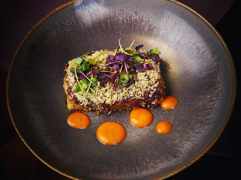 Miso-Aubergine mit Panko und Paprika. Miso-Aubergine mit Panko und Paprika