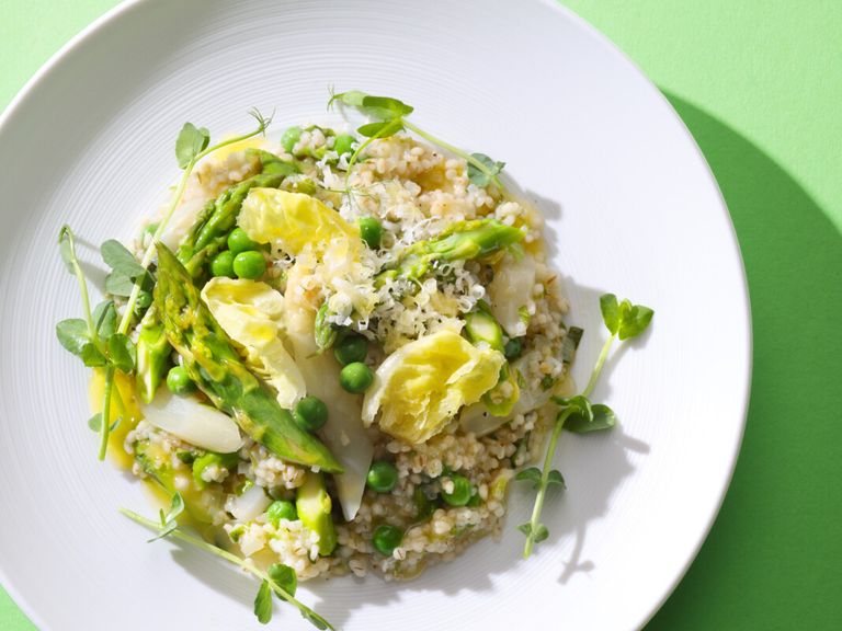 Spargelrisotto mit Graupen Spargelrisotto mit Graupen