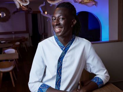 Mory Sacko begeisgtert die Pariser mit seiner innovativen Küche im „MoSuke“ und seiner offenen, herzlichen Ar mory-sacko