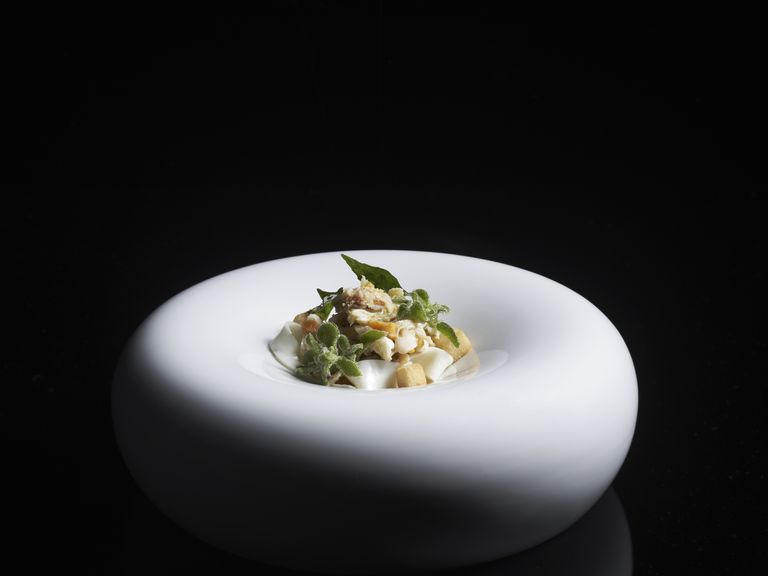 restaurant-labyrinth-chili-crab