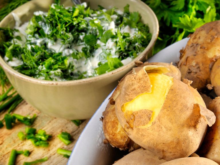 Linsensuppe von Sally Özcan – orientalisch & würzig Linsensuppe von Sally Özcan – orientalisch & würzig