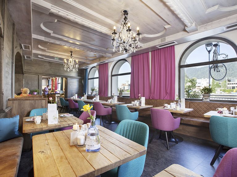 Boutique Hotel Traeumerei Nr. 8 Bistro und Brunch Donau