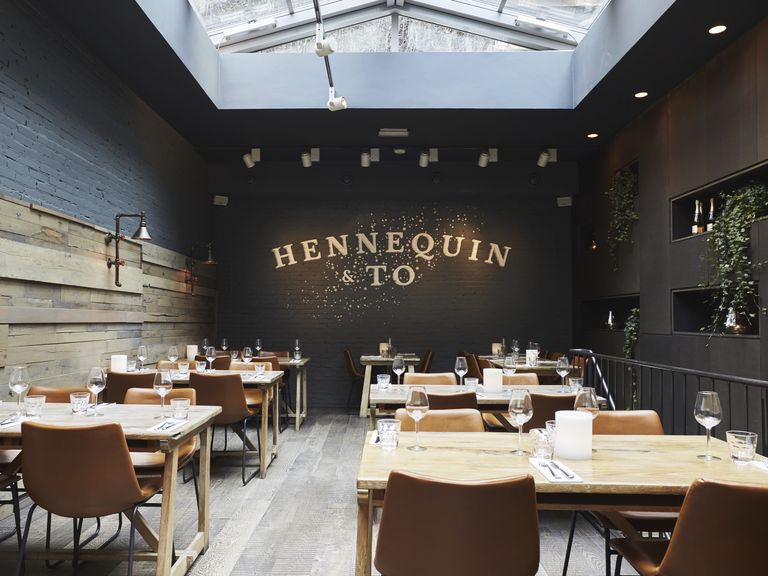 Hennequin-To_Amsterdam