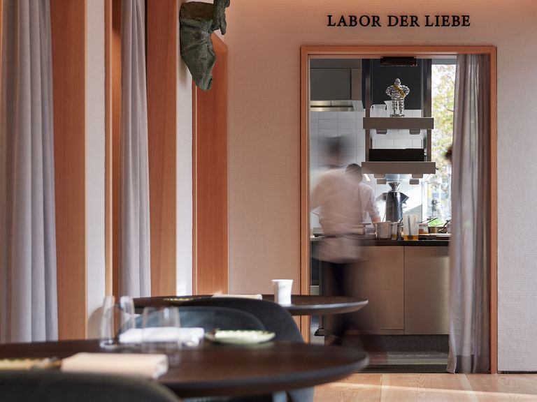 Das Restaurant Jan von Jan Hartwig  restaurant-jan-von-jan-hartwig