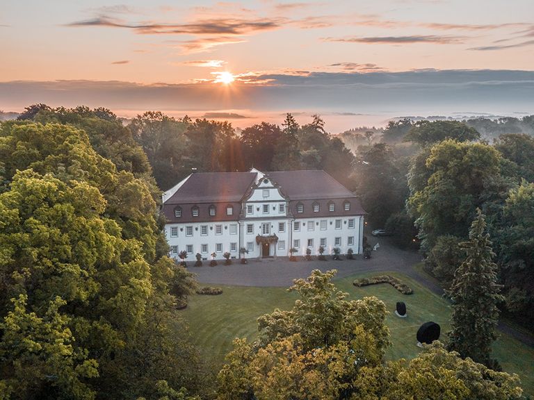 Das Schlosshotel Friedrichsruhe liegt idyllischen Hohenloher Land. Schlosshotel Friedrichsruhe