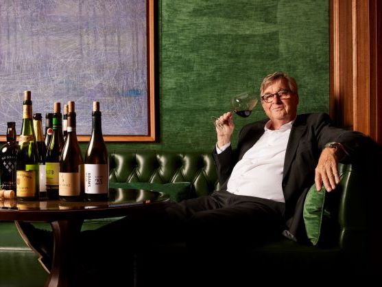 Unser Weinexperte Jens Priewe öffnet für Sie sein geheimes 
Notizbuch und verrät seine Lieblinge des Jahres! jens-priewe