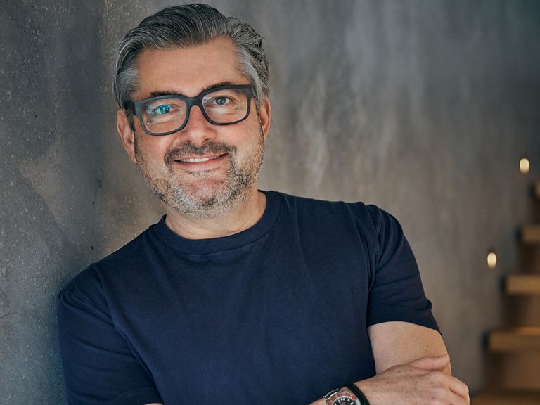 Koch Hans Jörg Bachmeier leitet das Restaurant Bachmaiers Genussfreuden Hans Jörg Bachmeier im Porträt