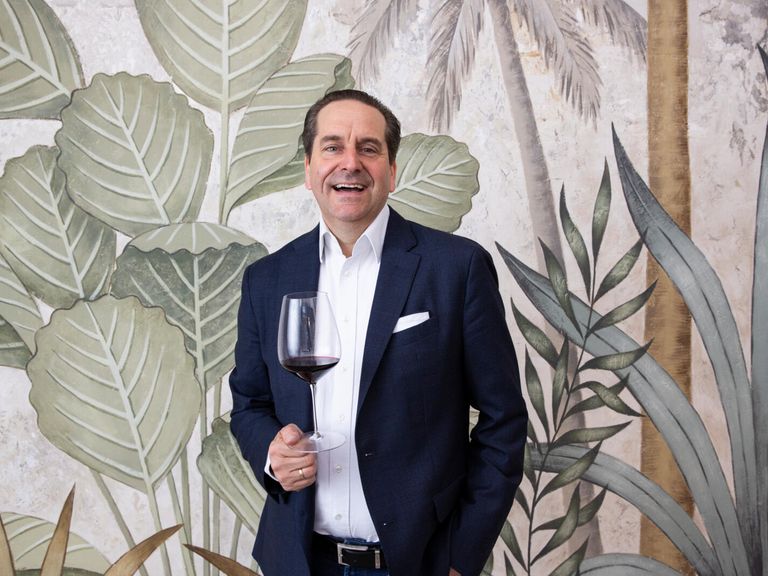 Gerhard Retter empfiehlt seinen Wein für die Festtage Gerhard Retter, Weintipp Dezember 2023