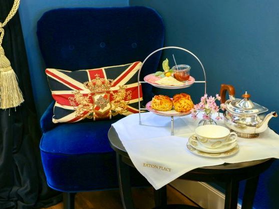 Brexit? Hier nicht. 
God save the High Tea!  hamburg-eaton-place