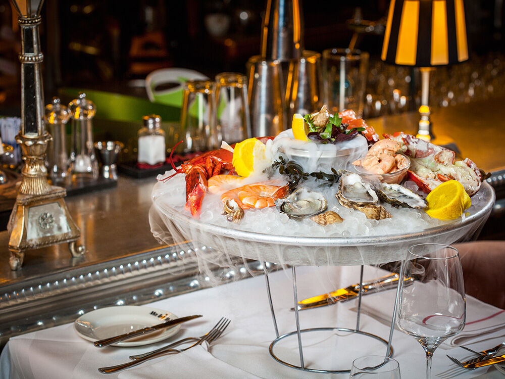 mon-amie-maxi-seafood-restaurants-frankfurt