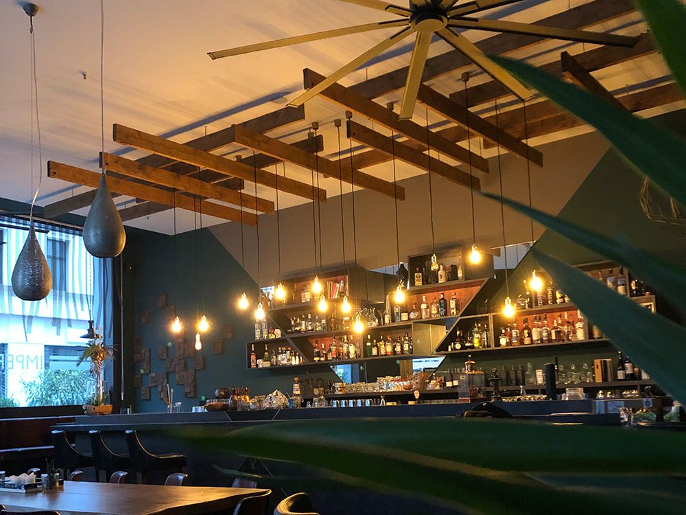 beste bar der stadt, exotische und rare gins imperii-leipzig
