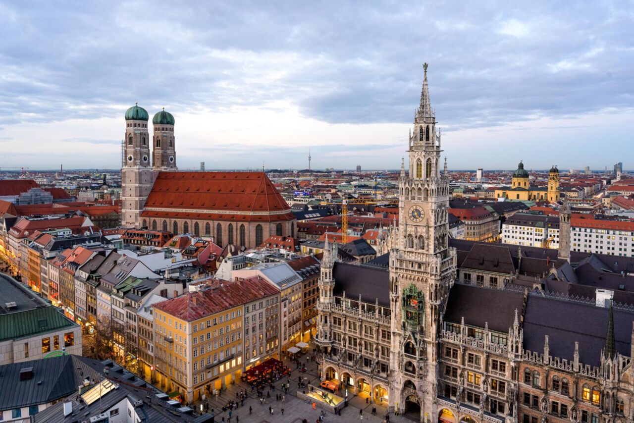 Blick auf den Marienplatz von München