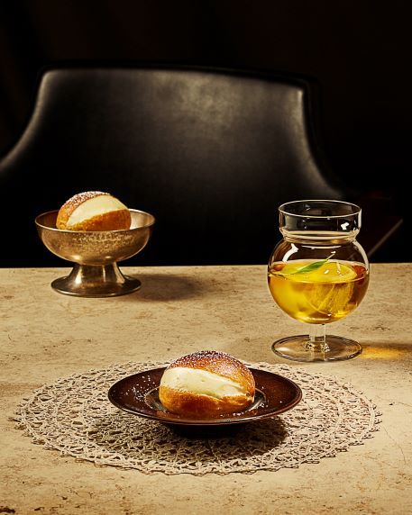 Mini-Maritozzo (römisches Milchbrötchen) mit Diplomatencreme