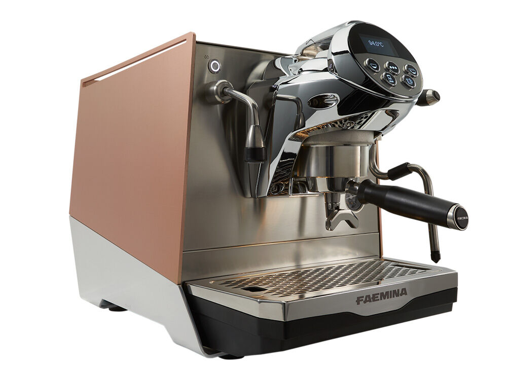 kaffeemaschinen-im-test-faemina-lateral
