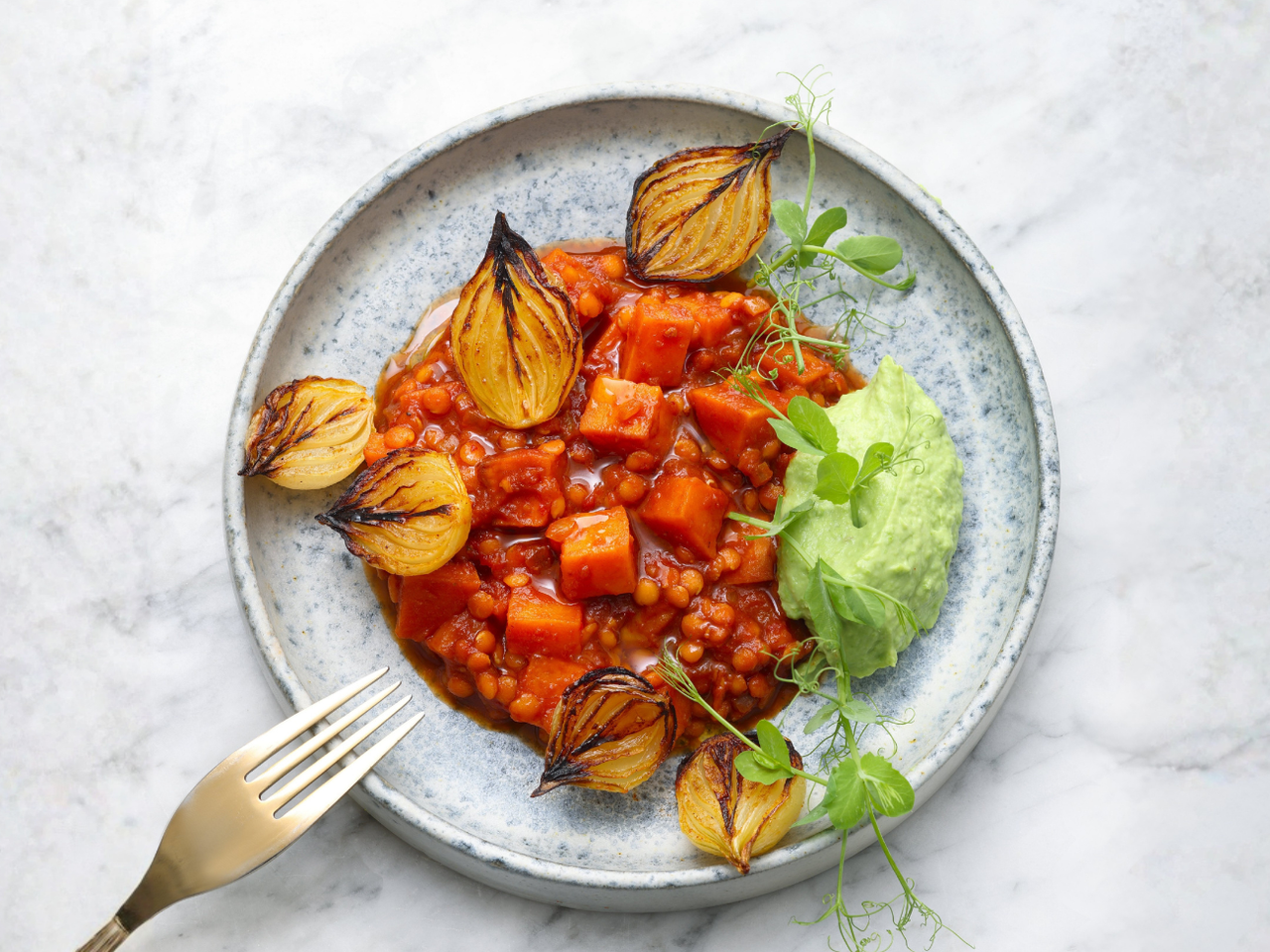 Vegetarisches Süßkartoffel-Gulasch aus dem Airfryer