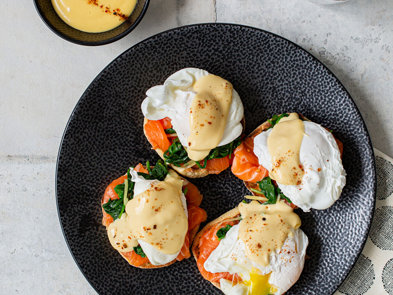 eggs-benedict-2