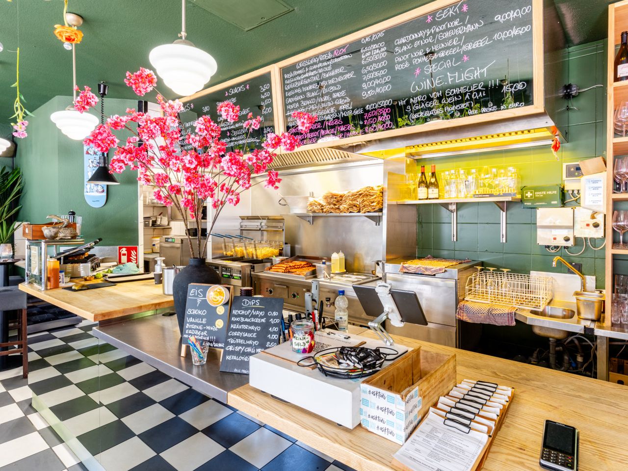 Pommes und Wein, Düsseldorf