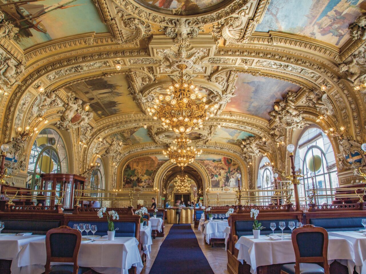 Le Train Bleu