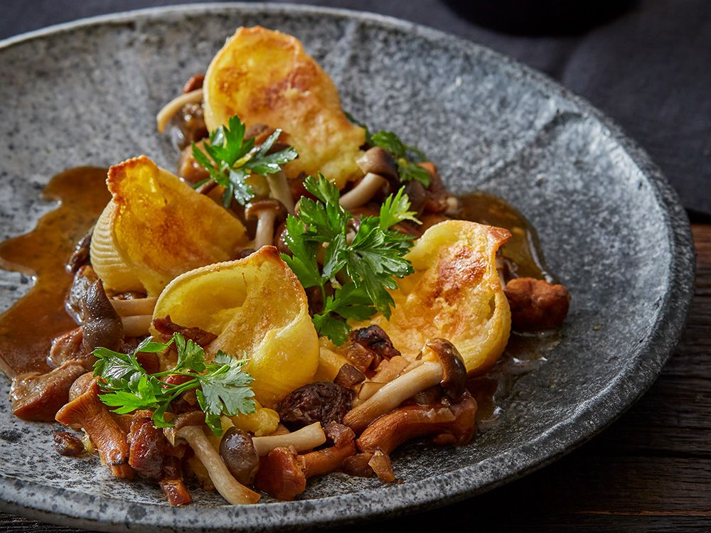 Gefüllte Conchiglioni mit Kartoffeln und Waldpilzen