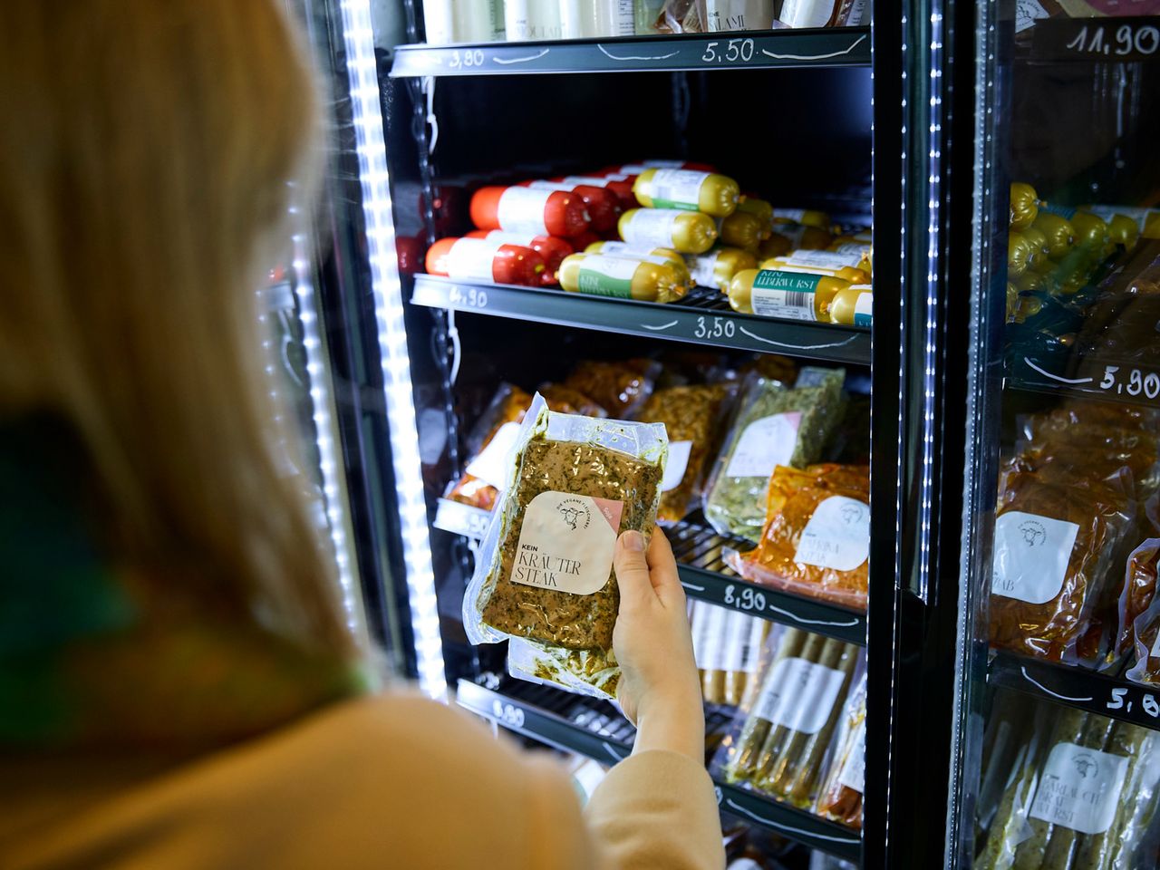 Vegane_Fleischerei_Kühlschrank