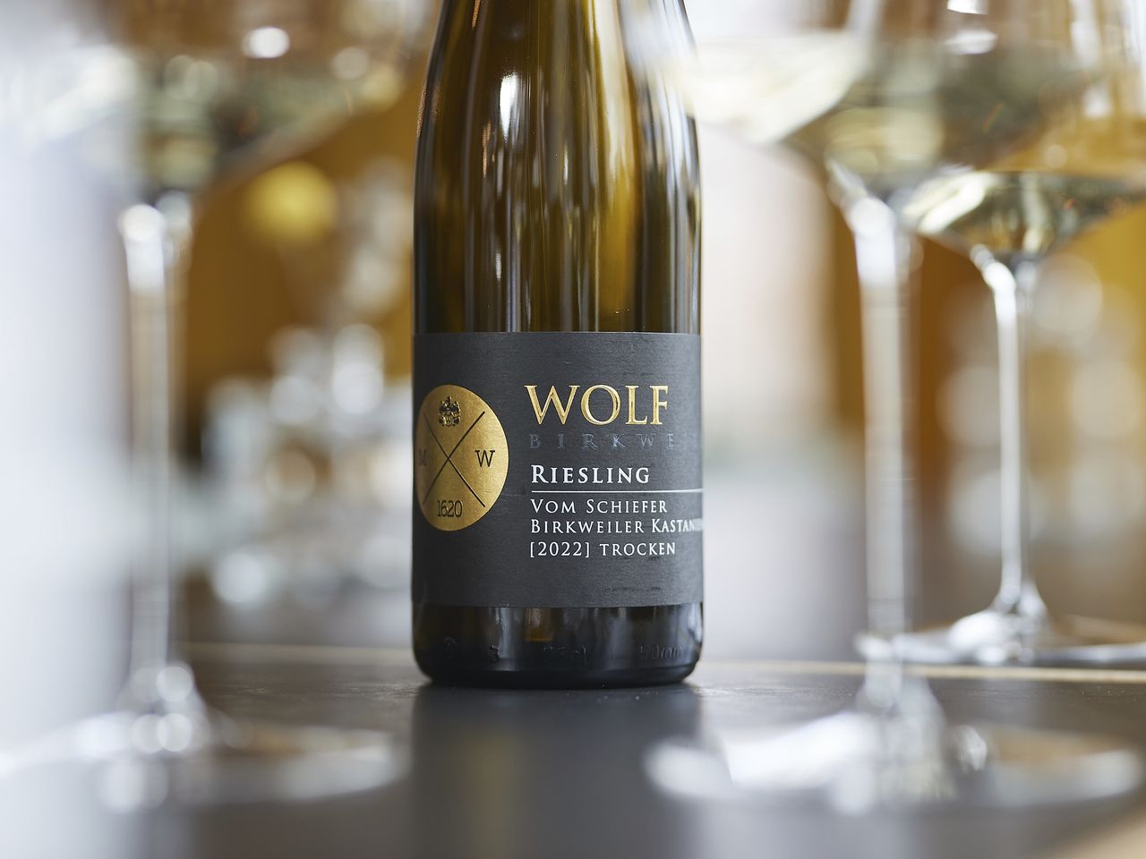 Riesling vom Schiefer Birkweiler Kastanienbusch vom Weingut Wolf, Flasche, Riesling Cup 2023