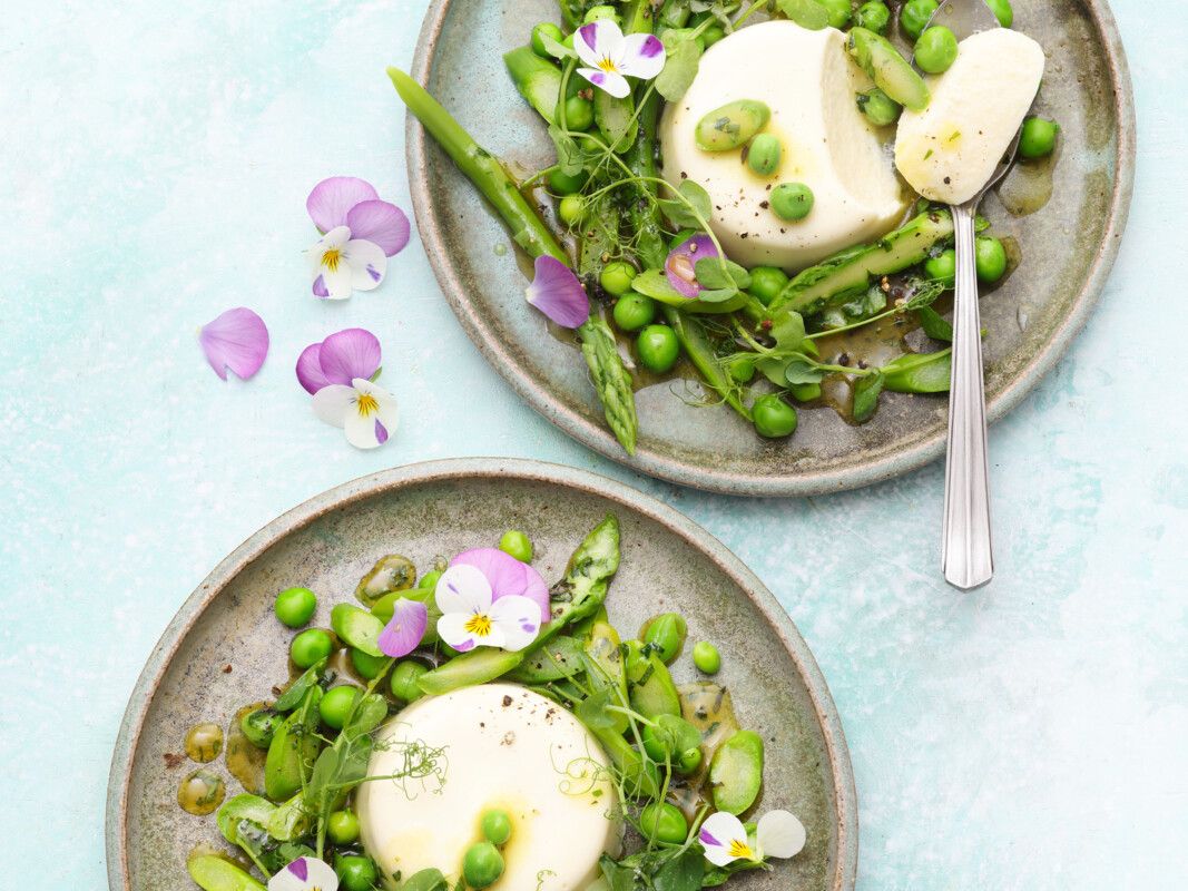 SPARGEL PANNA COTTA
