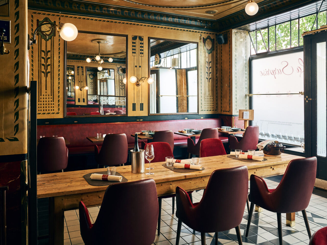 Gastraum im Le Moissonnier - Beste Restaurants in Köln