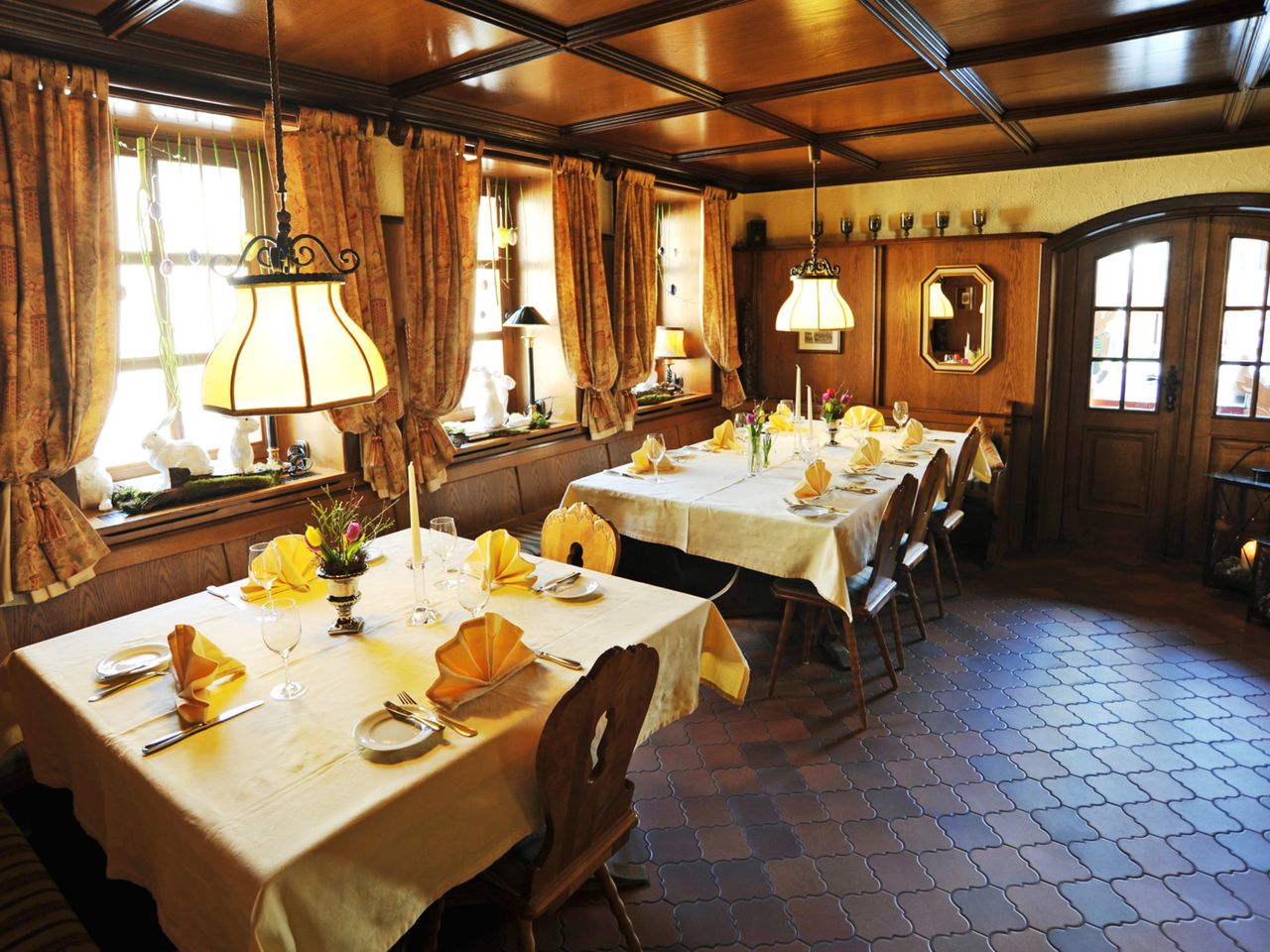 Zur-Krone