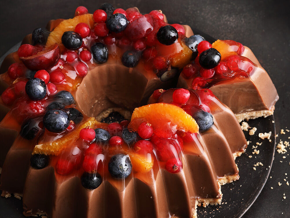 Schoko-Zimt-Pannacotta mit Rumfrüchte-Gelee