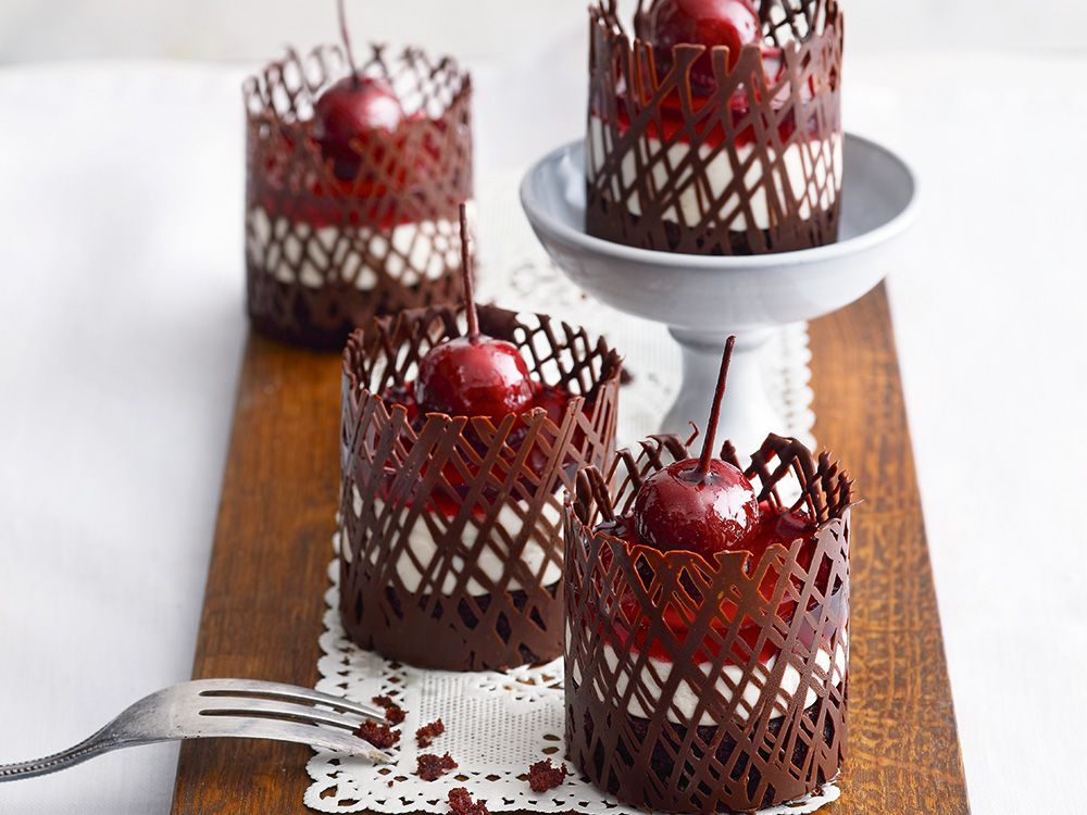 Die kleine Variante der großen Torte schwarzwaelder-kirsch-toertchen