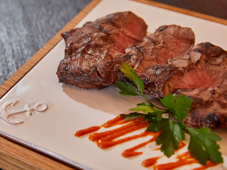 ANKER Steak vom Holzkohlegrill