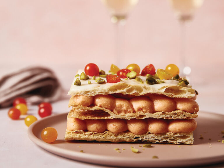 tomaten-millefeuille-mit-pistazien