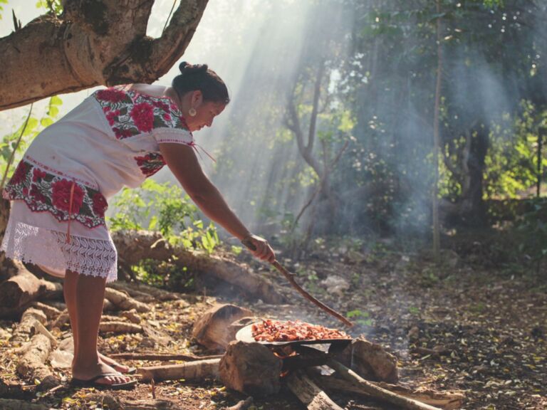 Chef_sTable_BBQ_Volume1_Episode2_00_06_51_02_RC