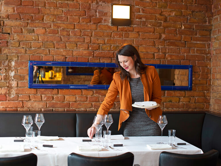 restaurantleiterin-sabine-panzer-brikz-berlin-arne-anker