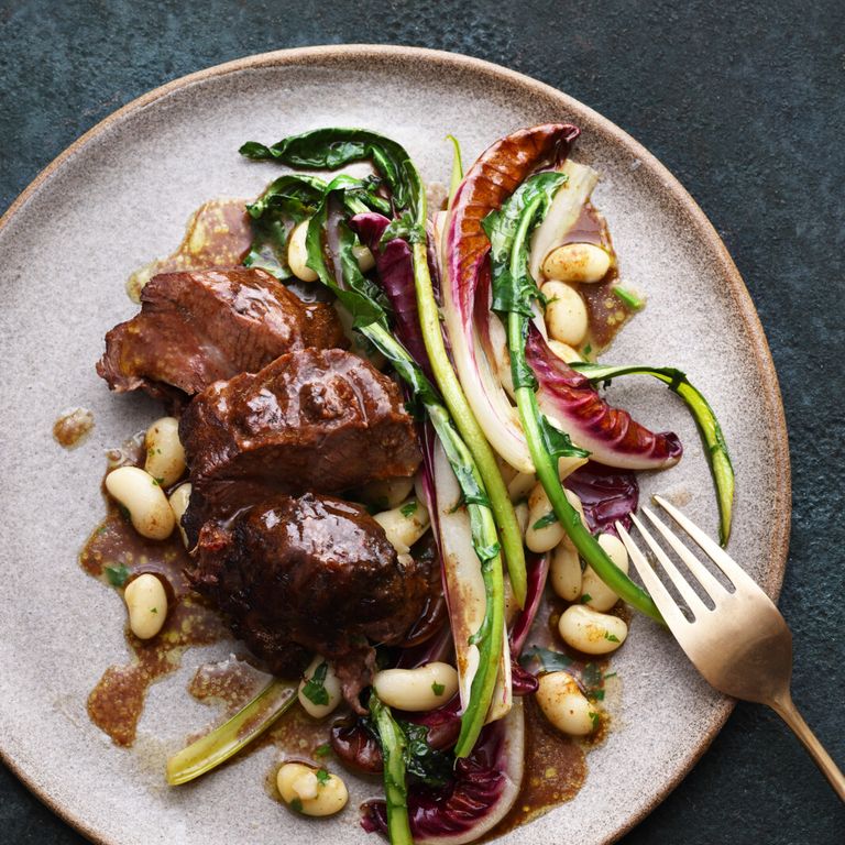 Feinschmecker-Rinderbaeckchen-Rezept-Teller